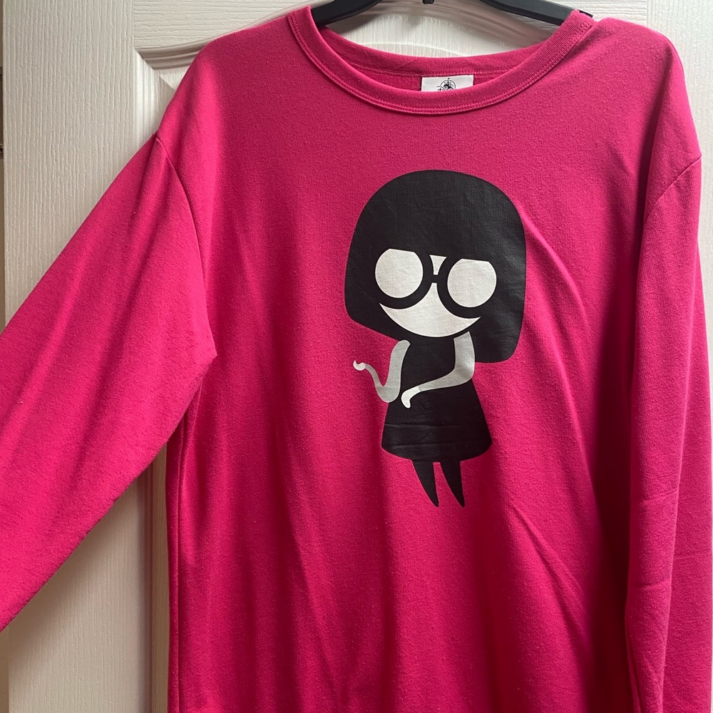 Disney Fuchsia Sweater with Edna Mode